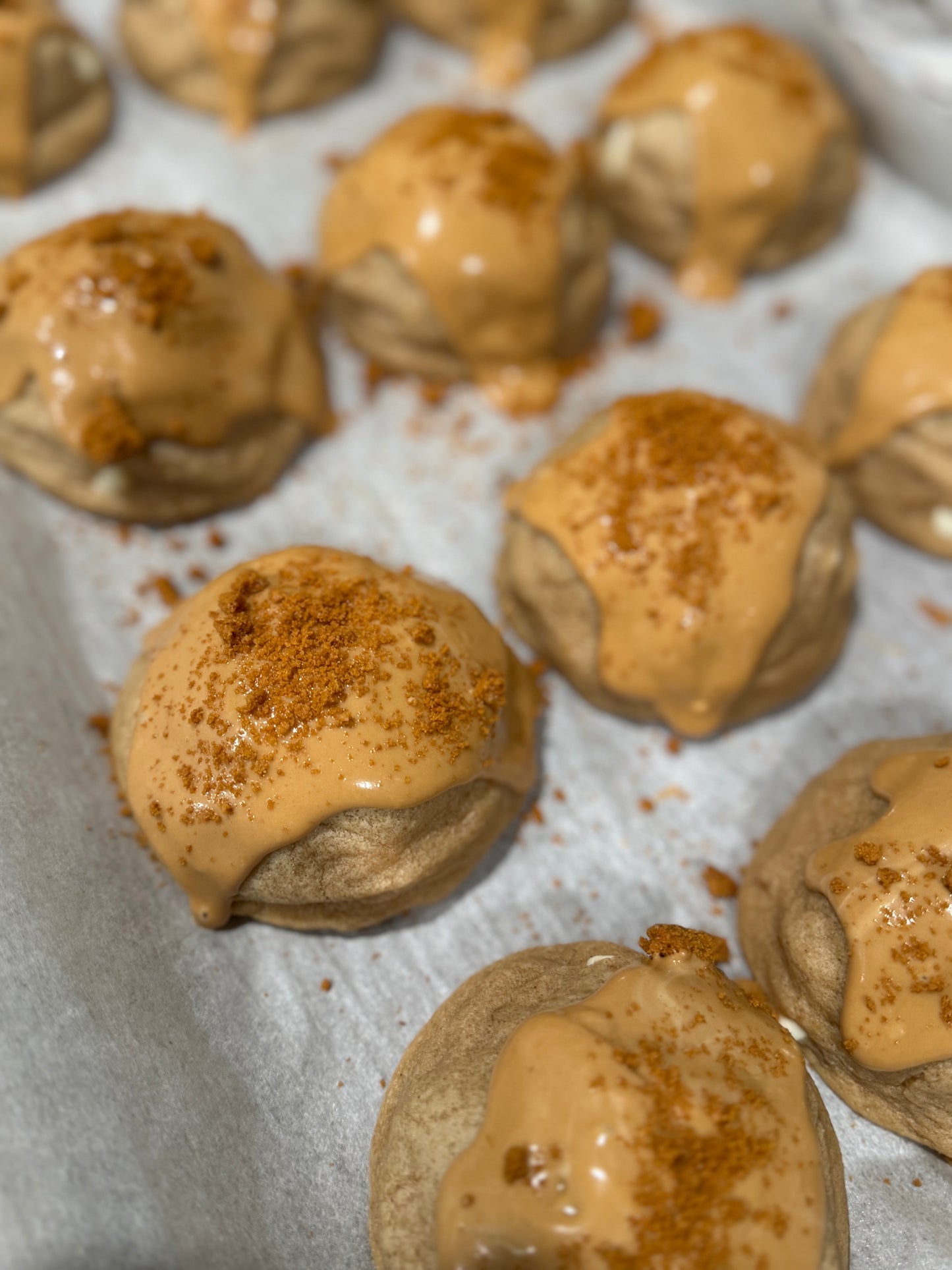 Cookie Butter Stuffed Cookie
