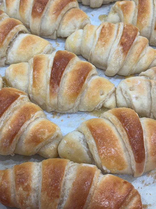 Traditional Croissant