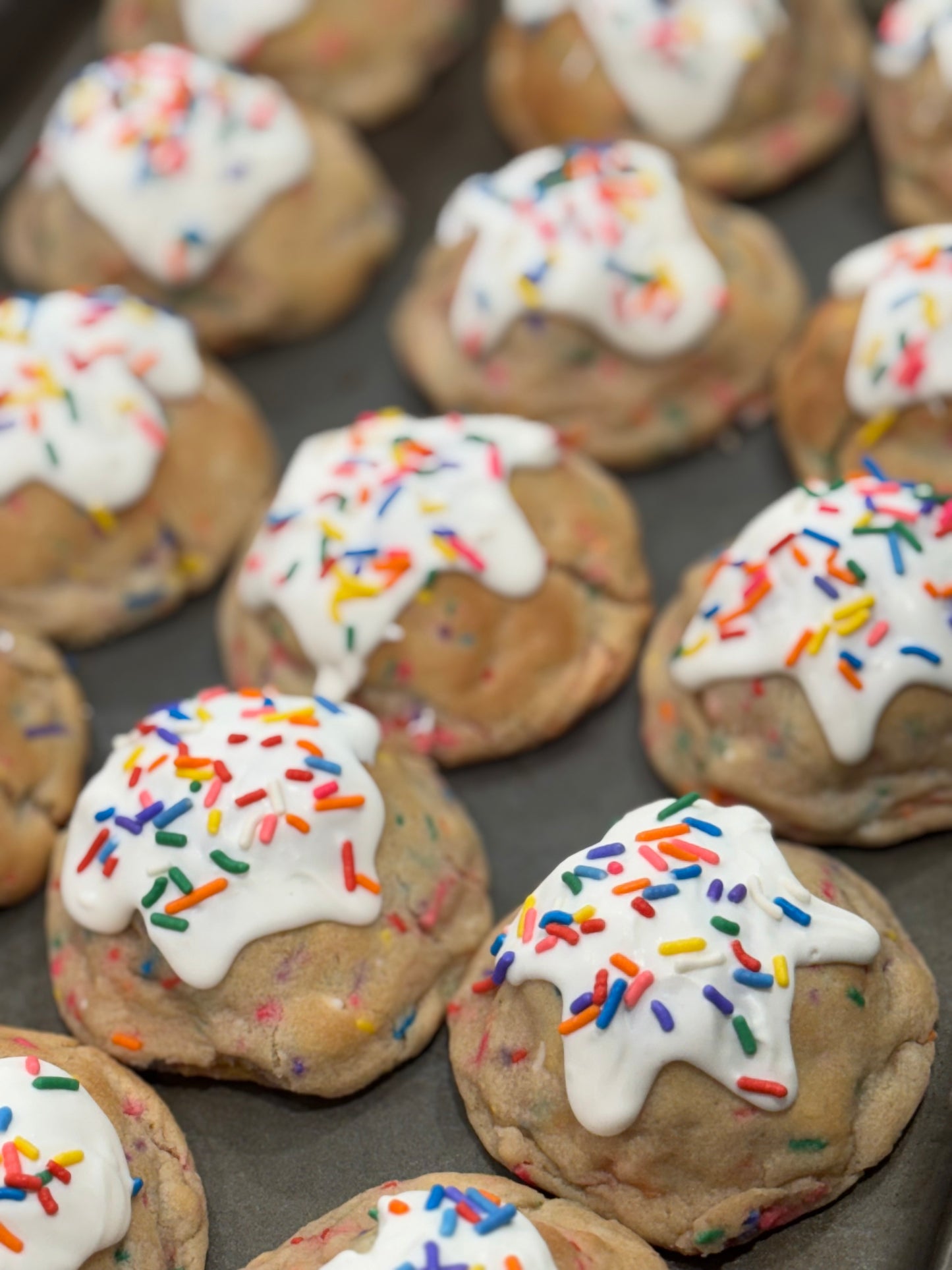 Confetti Cake Stuffed Cookies